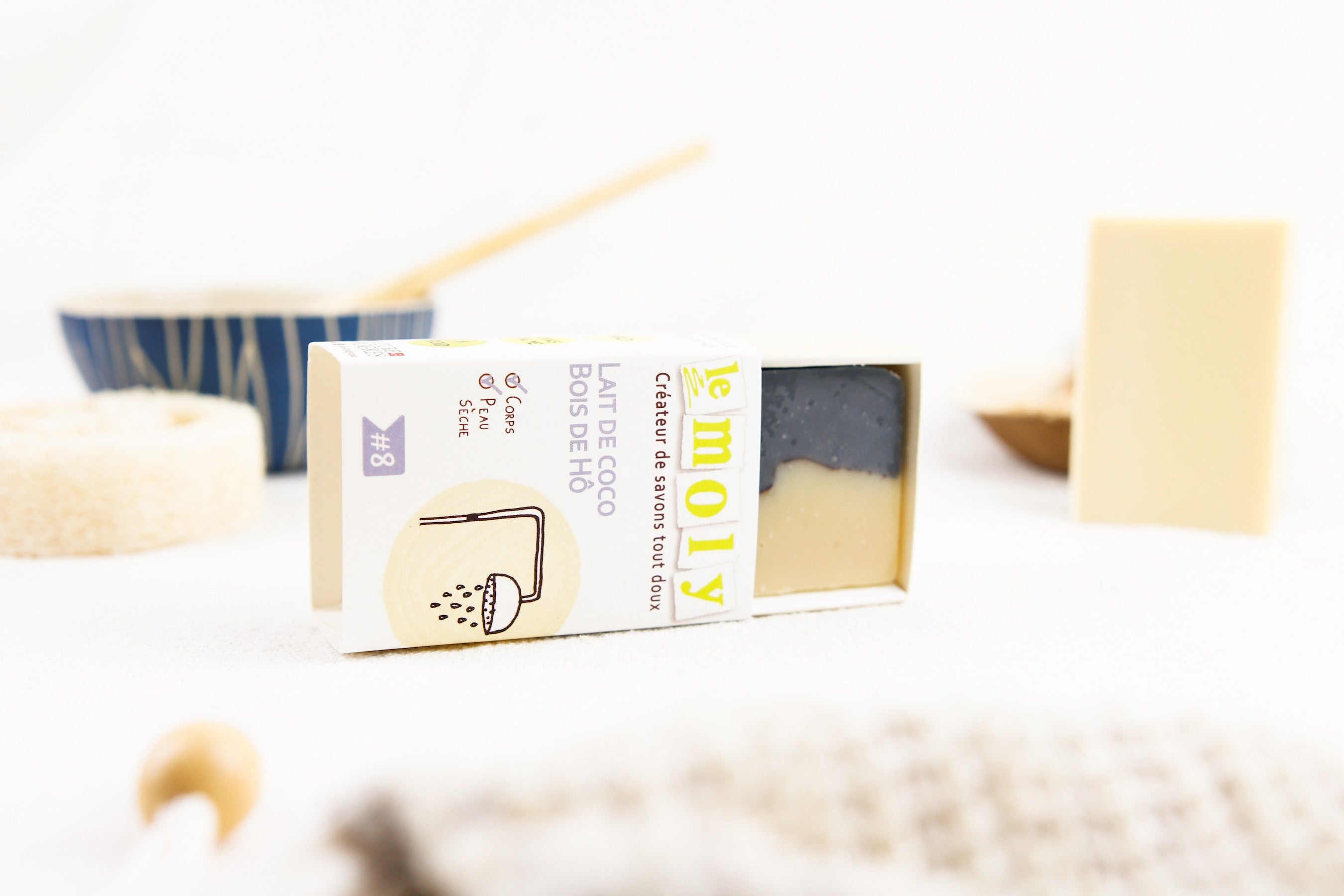 Savon saponifié à froid, surgras Bois de hô Lait de coco, vegan, certifié bio pour les peaux sèches