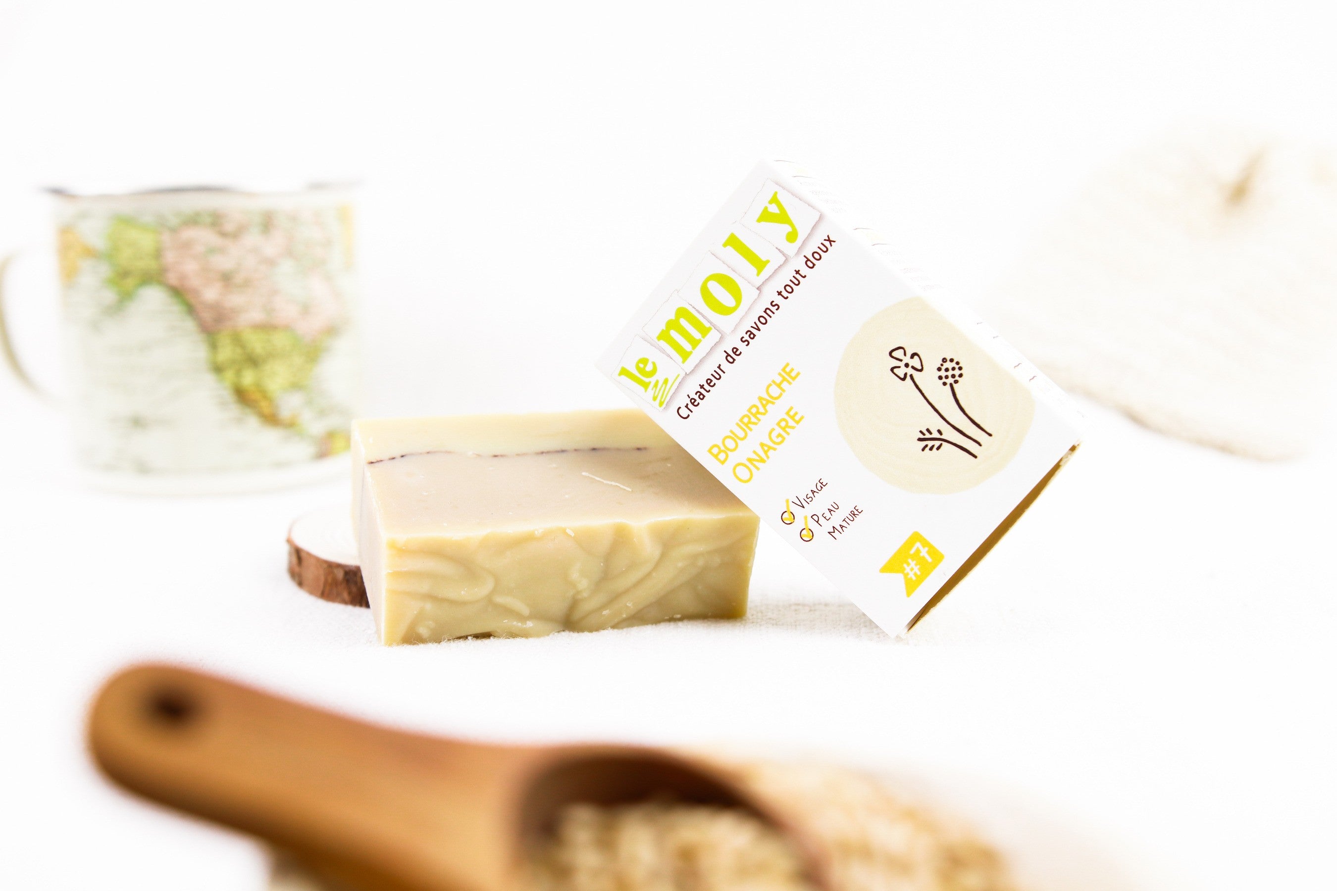 Savon saponifié à froid, surgras Onagre Bourrache, bio, vegan, sans huile essentielle pour les peaux matures